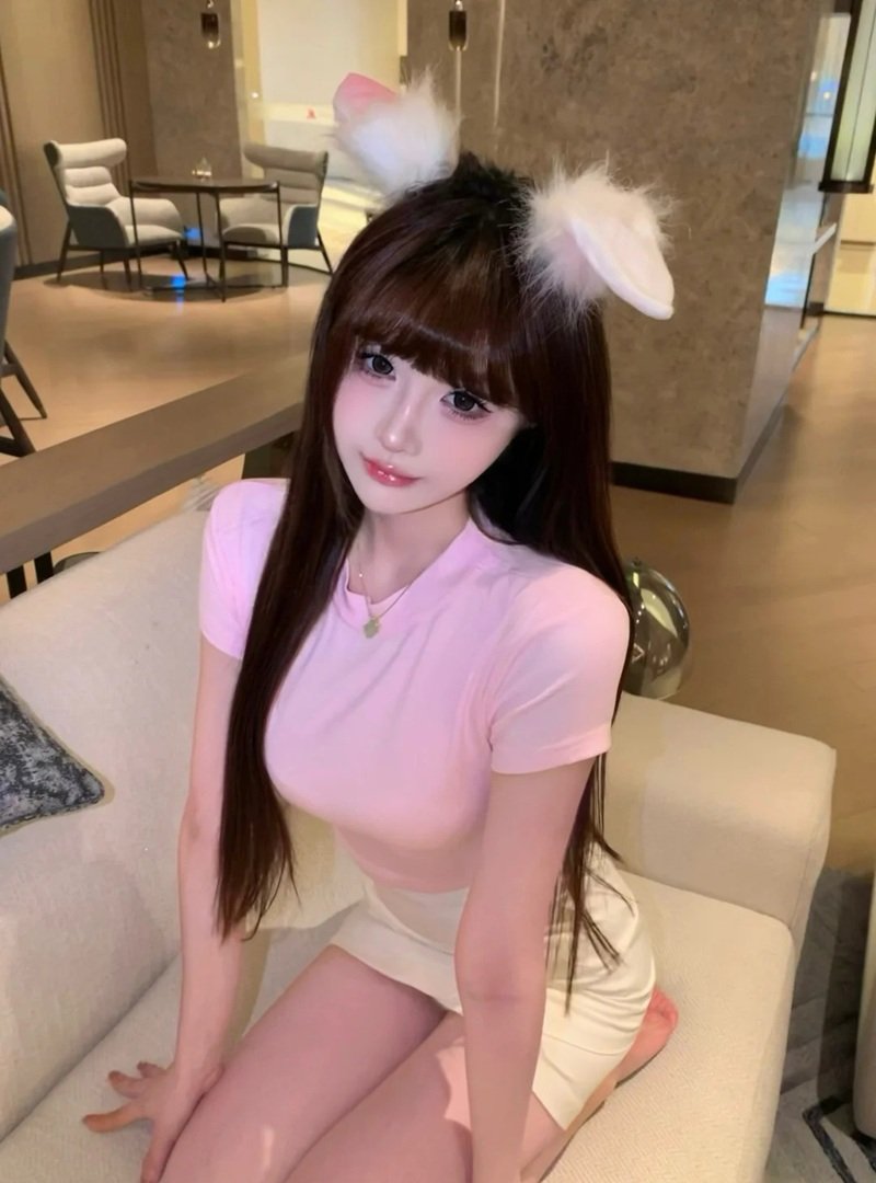 gái xinh mặc pinky 32