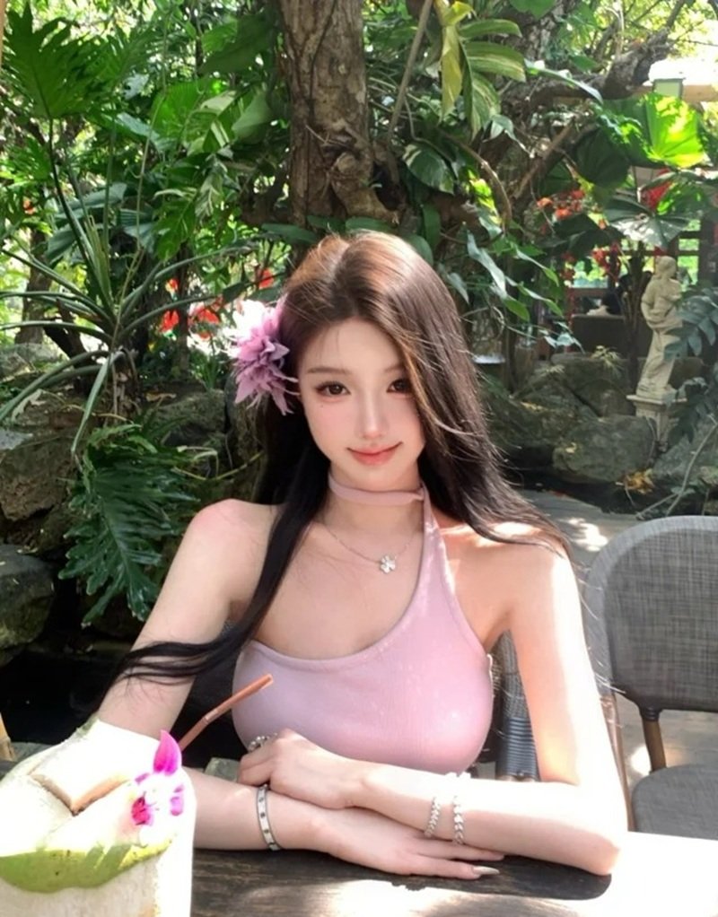 gái xinh mặc pinky 34