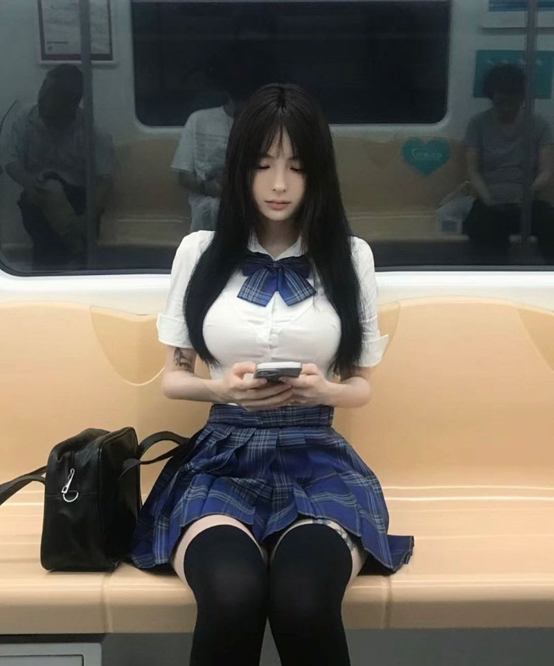 gái xinh mặc váy 36