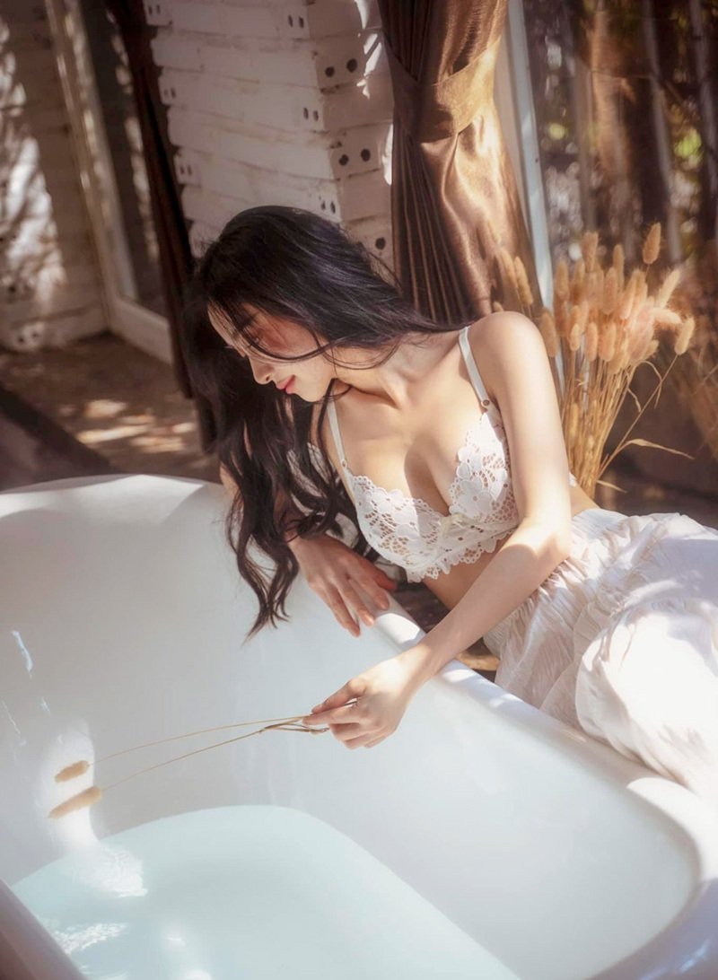 gái xinh nóng bỏng​​ 34