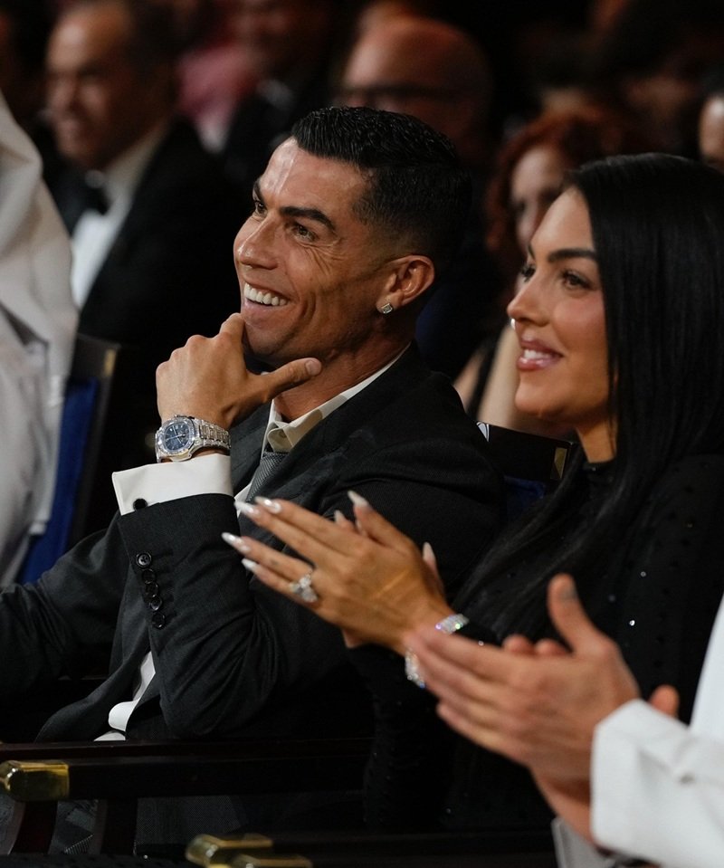 hình ảnh ronaldo mới nhất