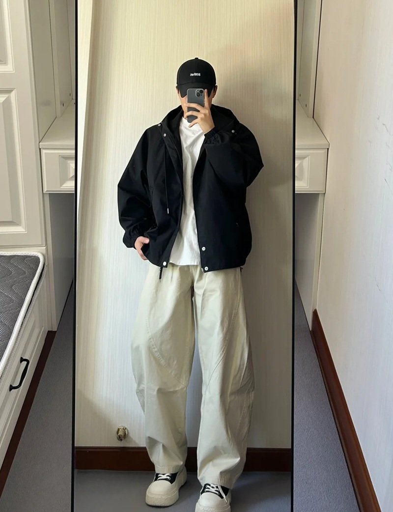 tạo dáng chụp ảnh trước gương nam 3