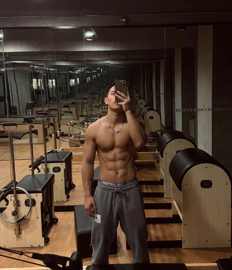 trai đẹp 6 múi 2