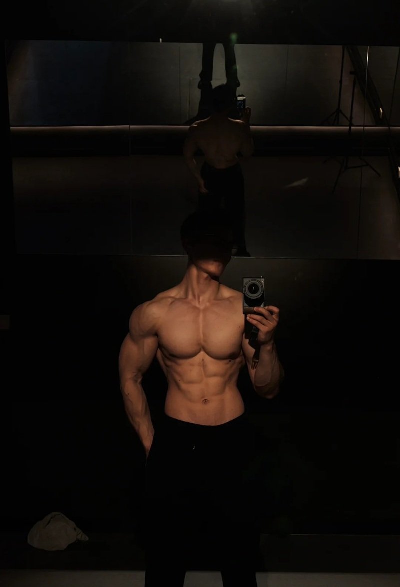 trai đẹp 6 múi 24