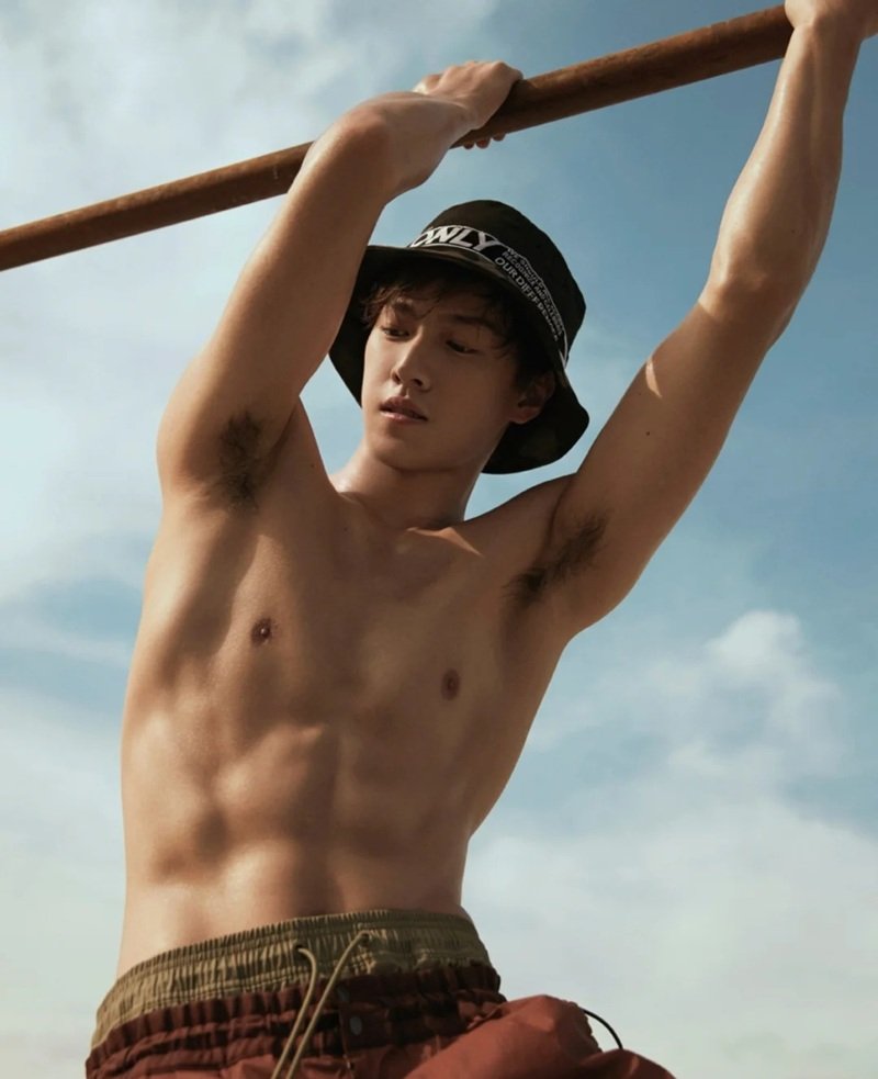 trai đẹp 6 múi 8