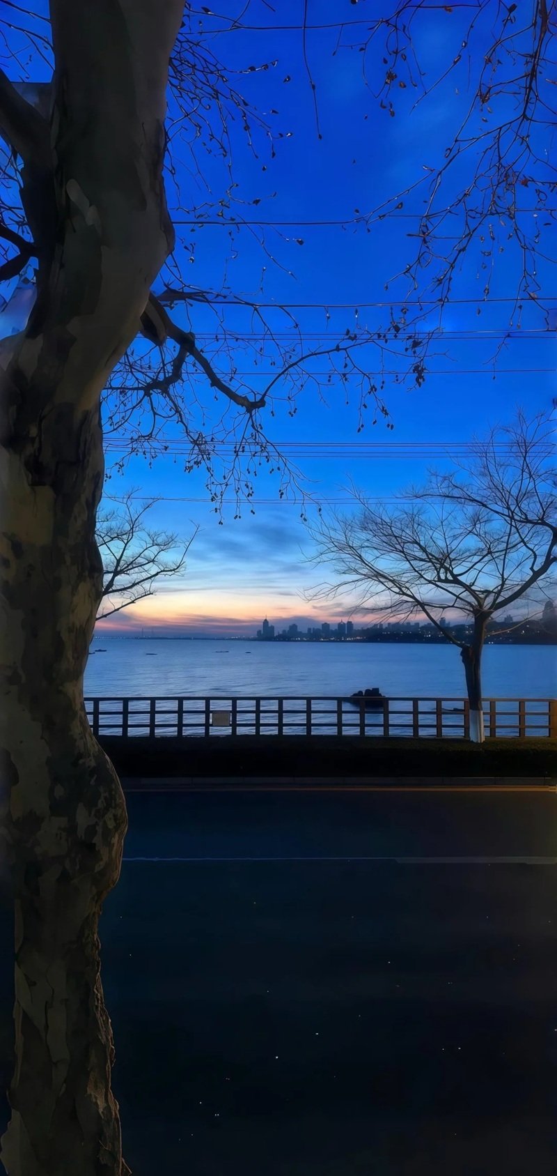 ảnh chill buồn 31