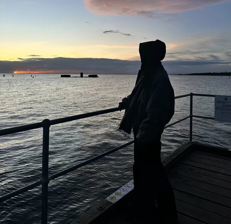 ảnh đại diện buồn 39