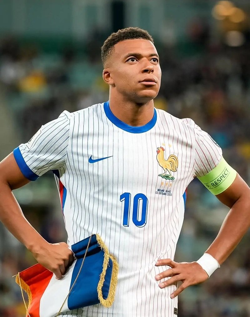 ảnh mbappe đẹp nhất 14