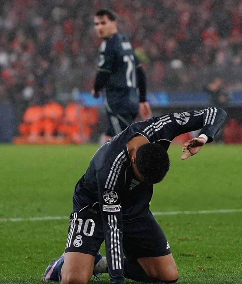 ảnh mbappe đẹp nhất 24