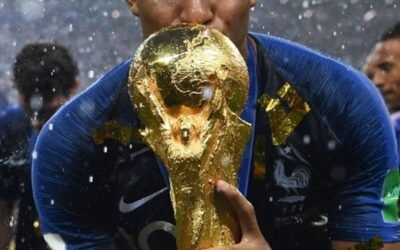 ảnh mbappe đẹp nhất 26