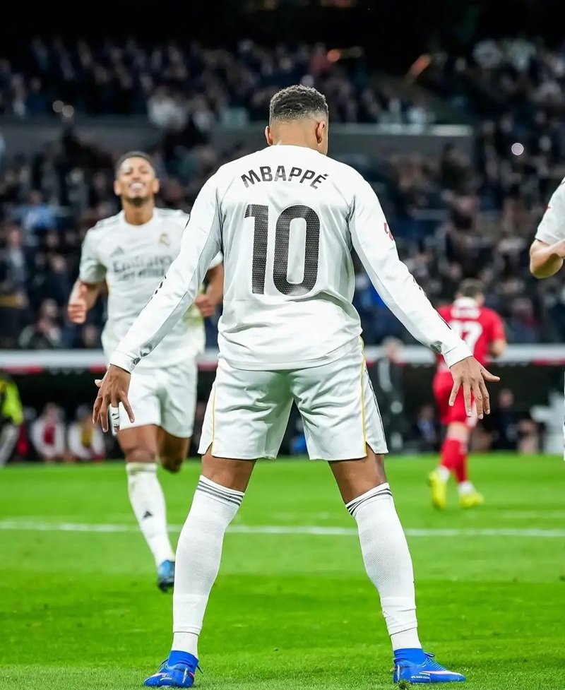 ảnh mbappe đẹp nhất 28