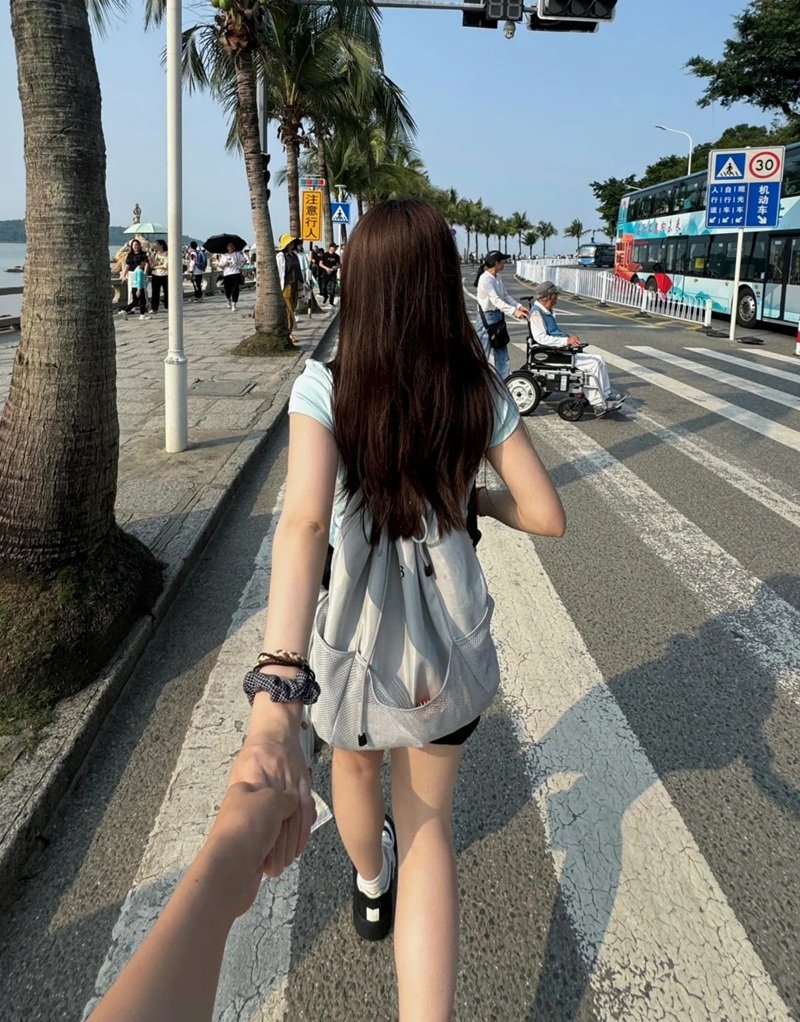 ảnh nắm tay người yêu 26