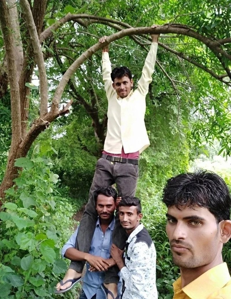 ảnh nhóm 4 người 26