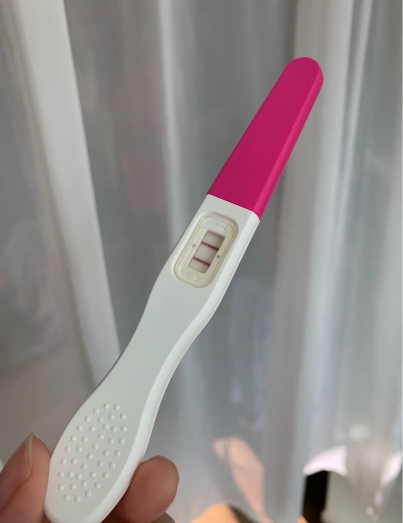 ảnh que thử thai 2 vạch 22