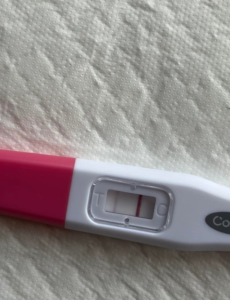 ảnh que thử thai 2 vạch 37