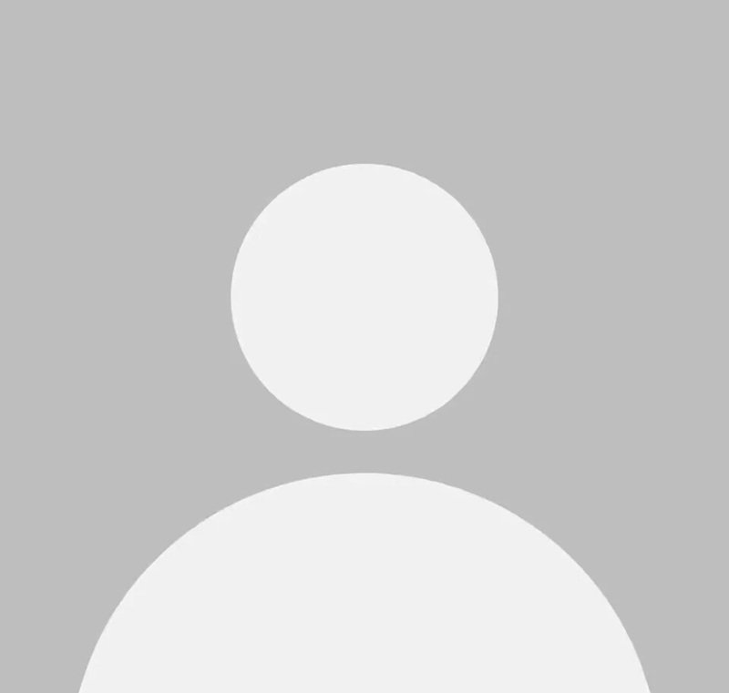 avatar trắng mặc định 11