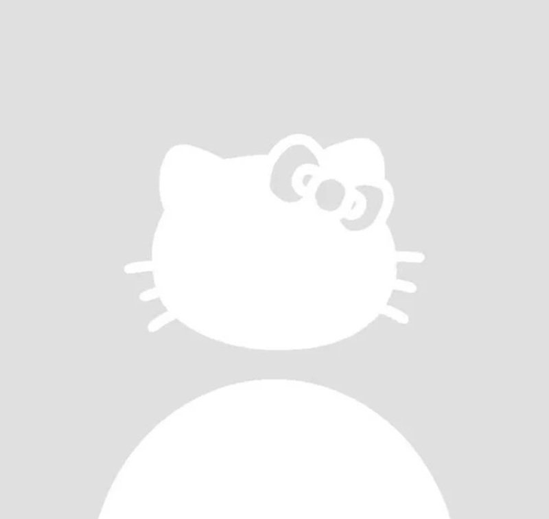 avatar trắng mặc định 17