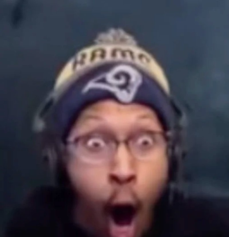 meme hoảng hốt 22