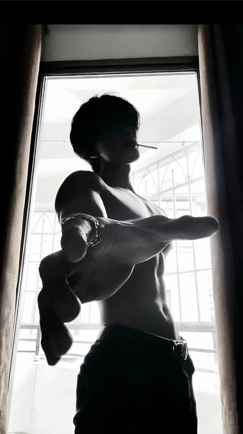 trai đẹp sáu múi 23