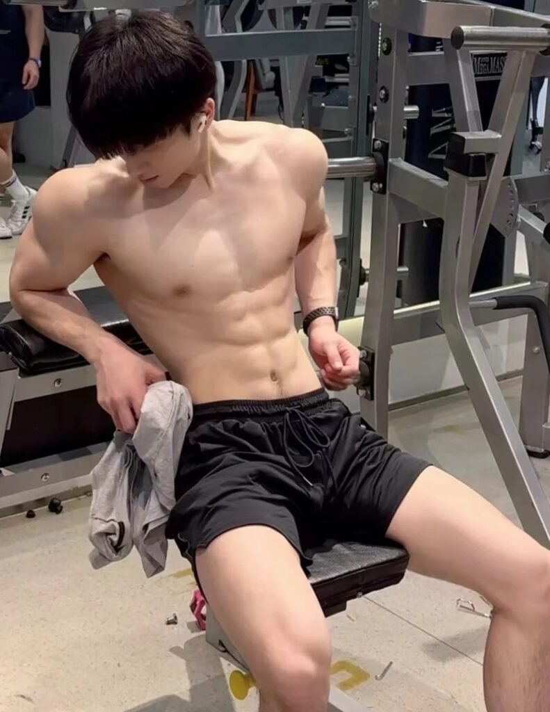 trai đẹp sáu múi 25