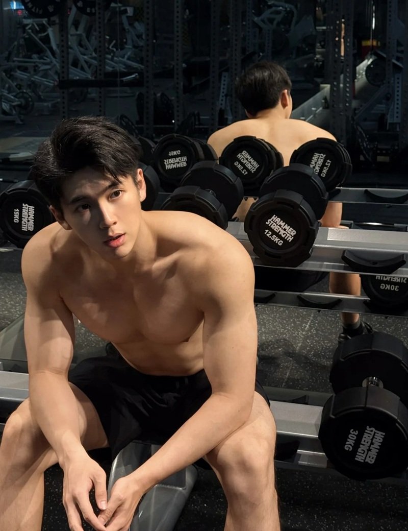 trai đẹp sáu múi 36