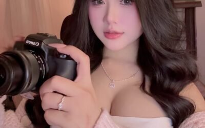 gái xinh ngực to​ 27