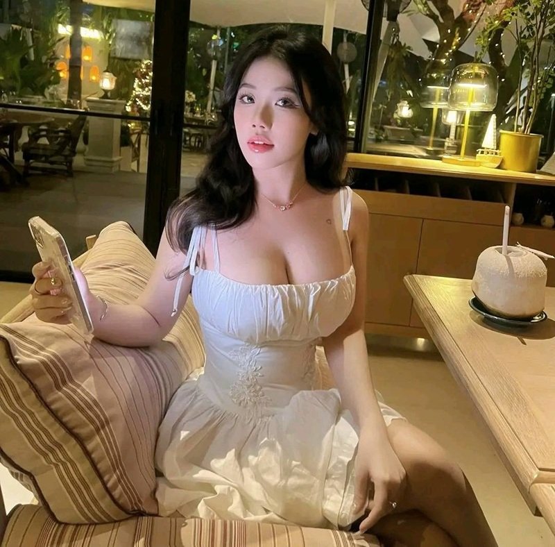 gái xinh vú bự 16