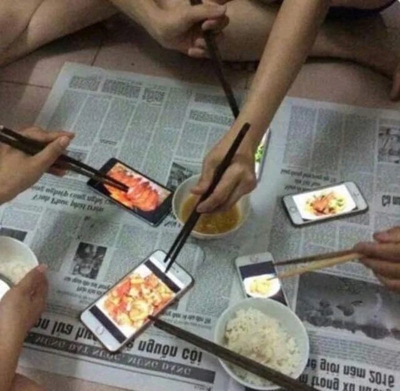 meme hết tiền 10