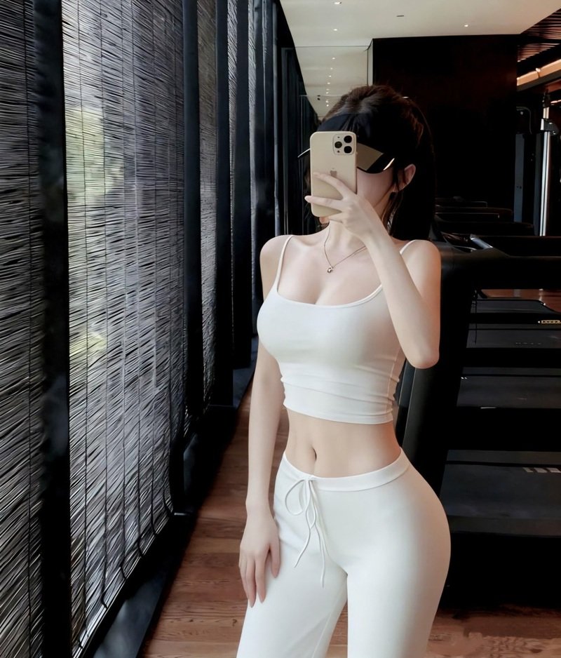 ảnh sexy che mặt​​ 26