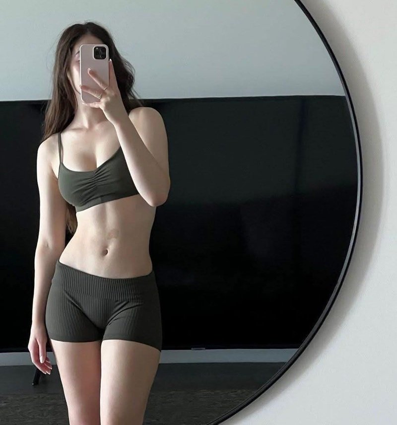 ảnh sexy che mặt​​ 30