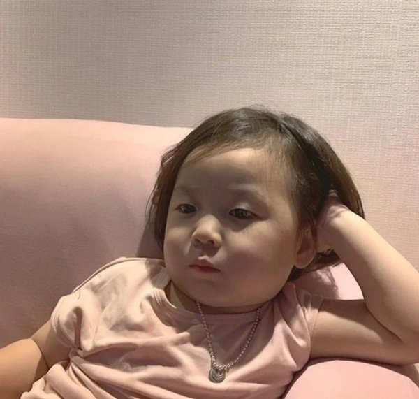 Meme hài hước thể hiện sự bó tay cực mạnh