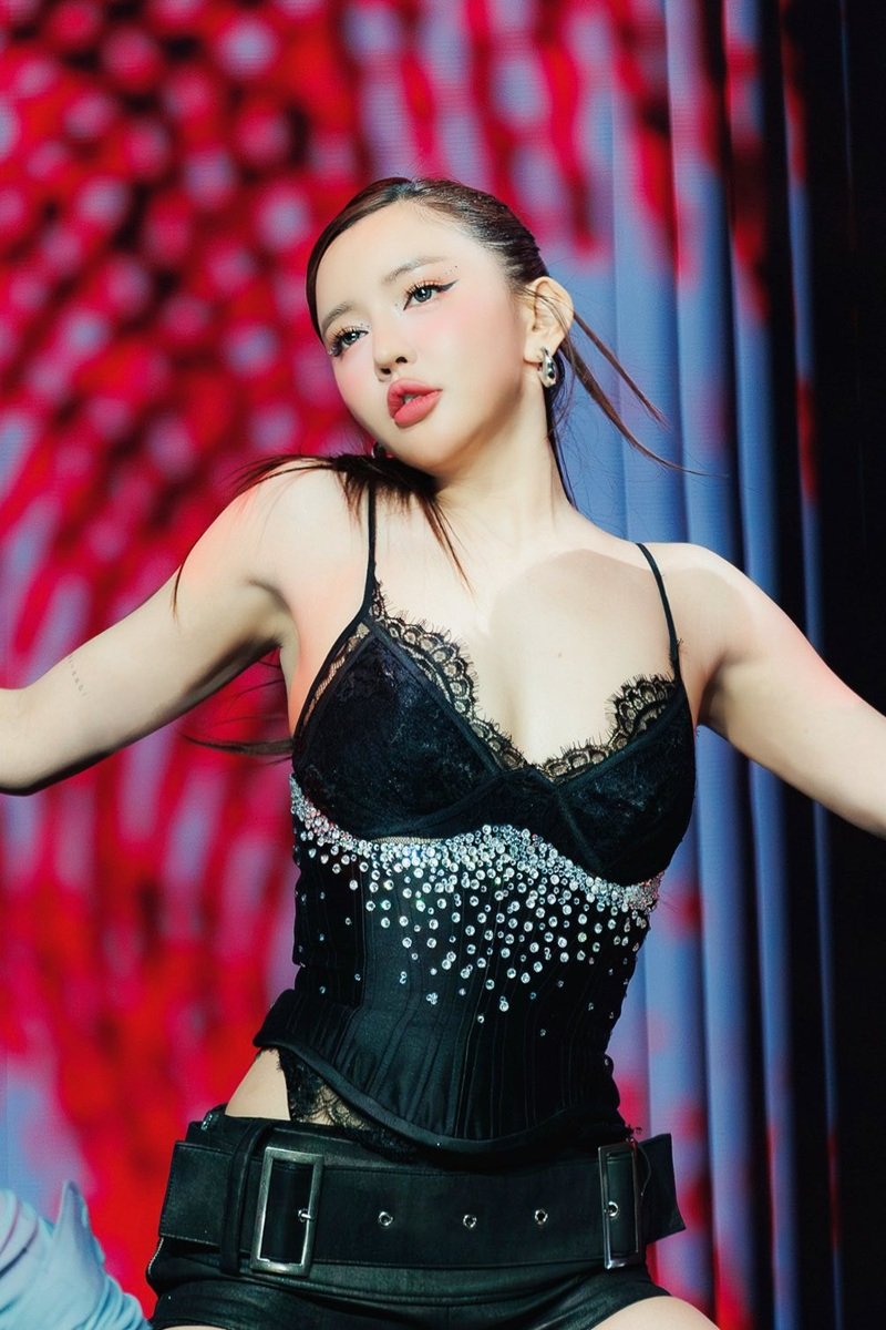 bích phương sexy 21