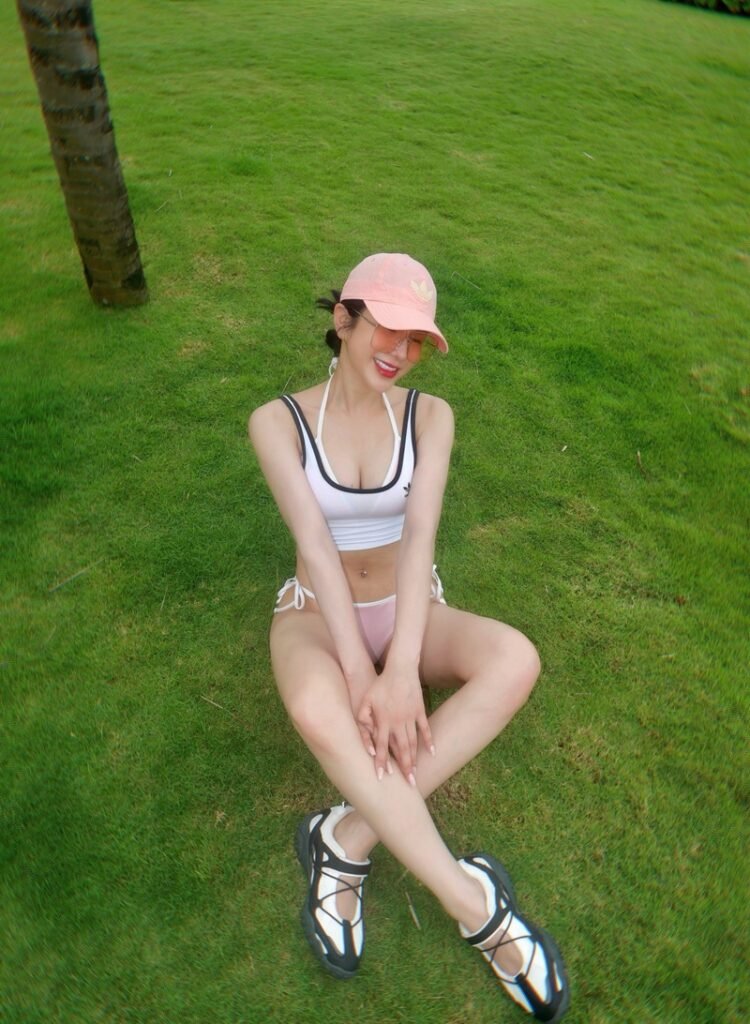 101+ Hình Ảnh Diệp Lâm Anh Sexy Khiến Fan Đứng Ngồi Không Yên