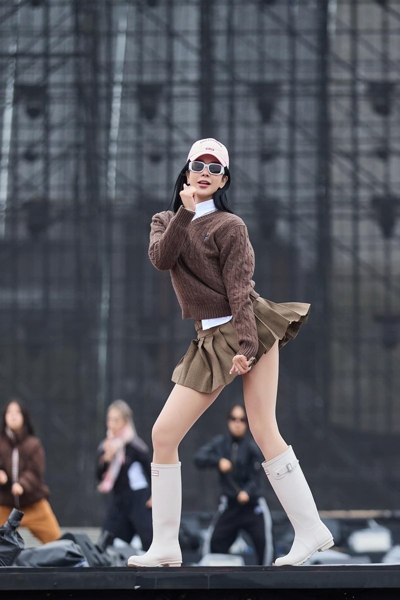 diệp lâm anh sexy​ 3