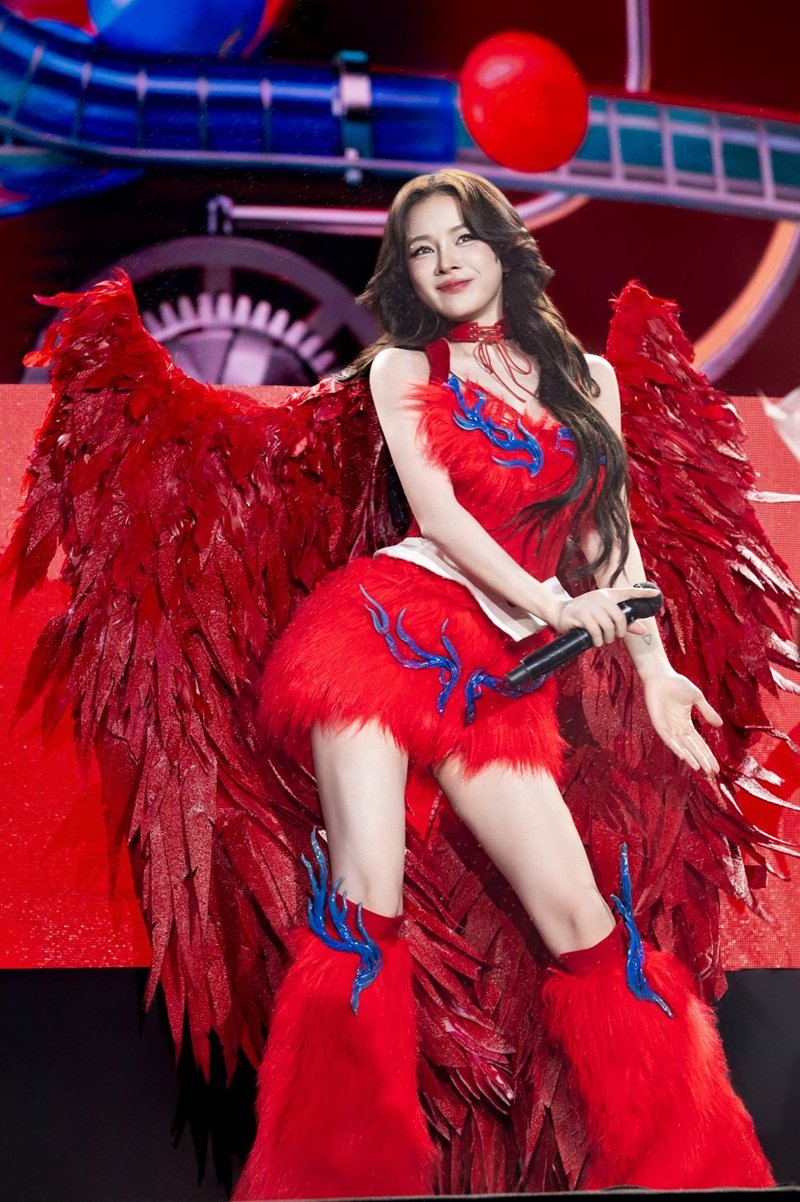 dj mie sexy​​ 23