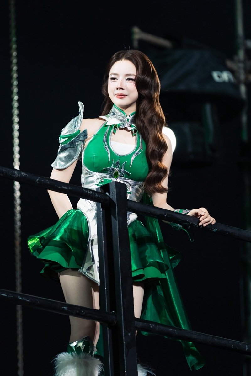 dj mie sexy​​ 31