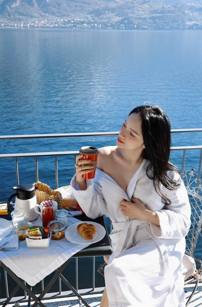 hương giang sexy​​ 23