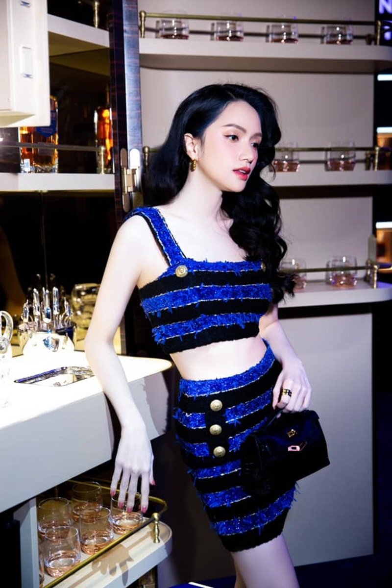 hương giang sexy​​ 8