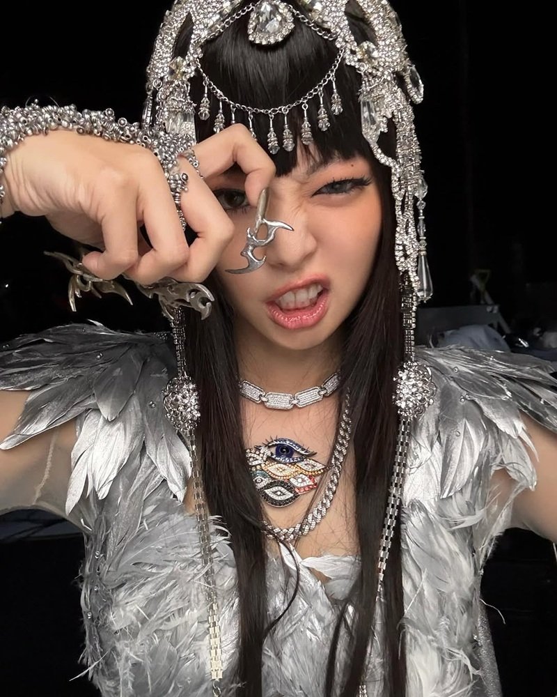 jennie sexy​​ 15