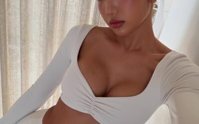 lê thị khánh huyền sexy 21
