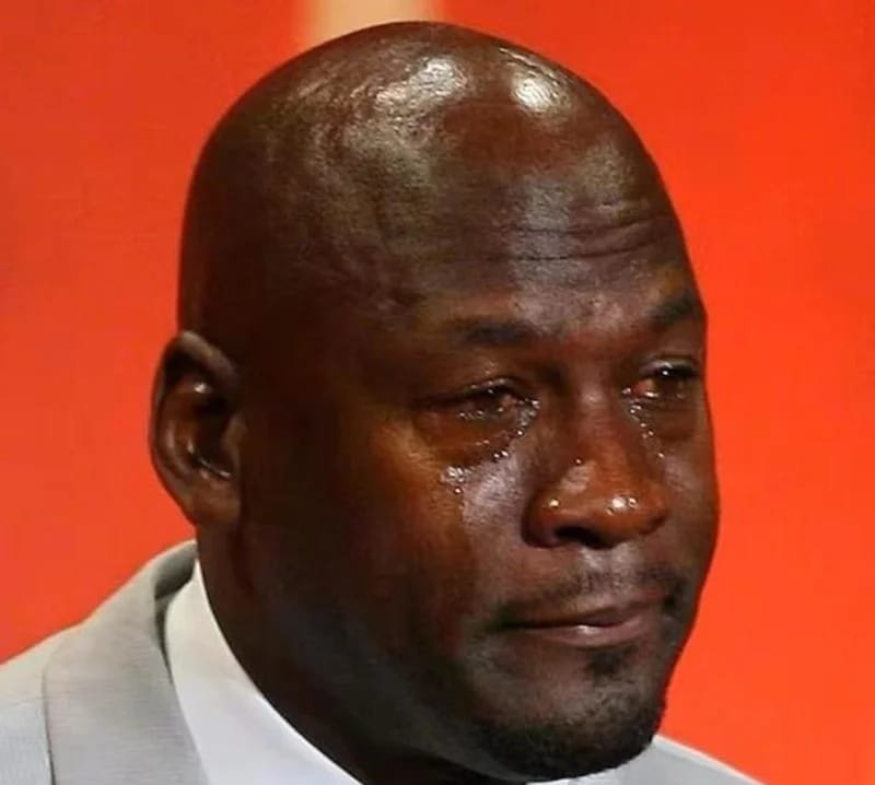 ảnh meme da đen khóc buồn