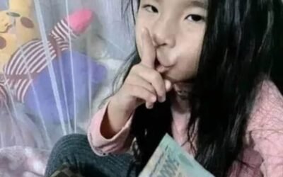 meme đưa tiền 18