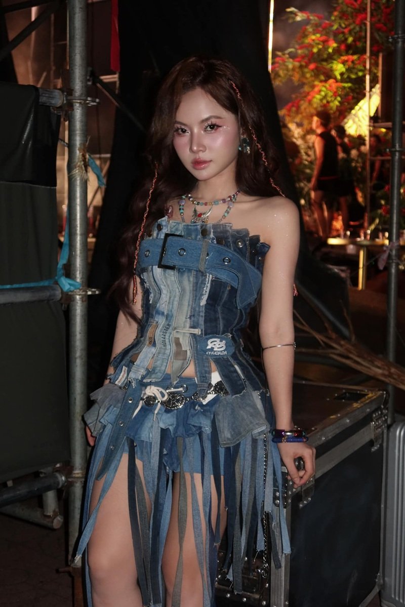 ngô lan hương sexy 25