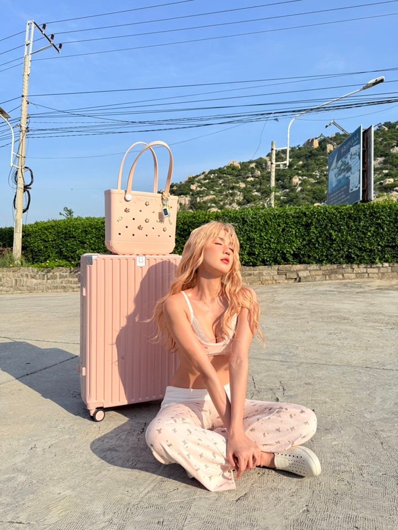 ngọc trinh sexy 17