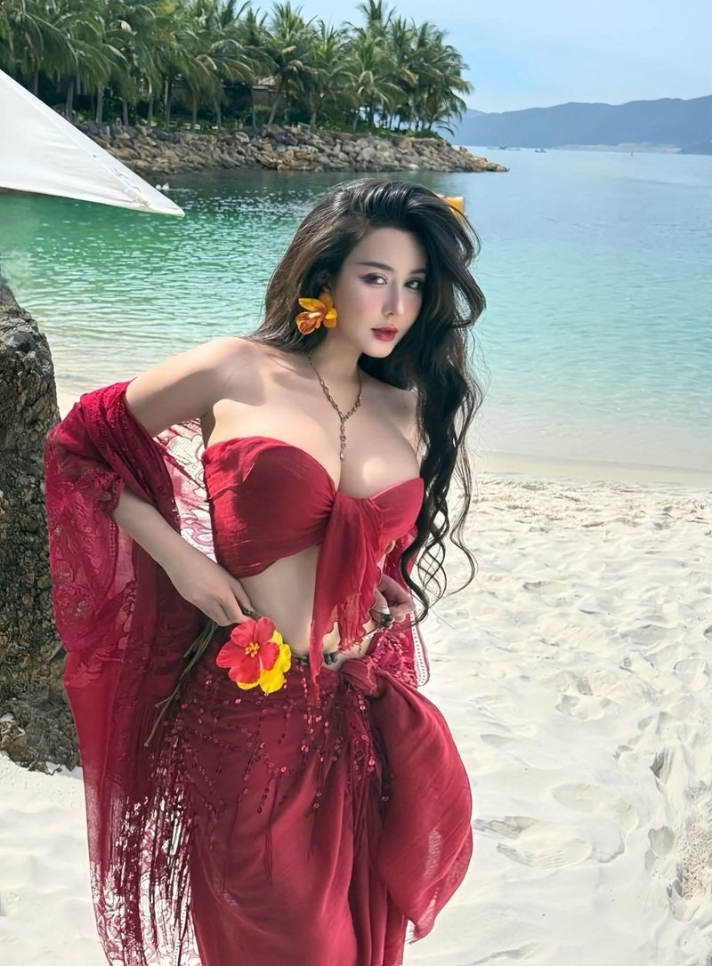 sexy bikini girls 13