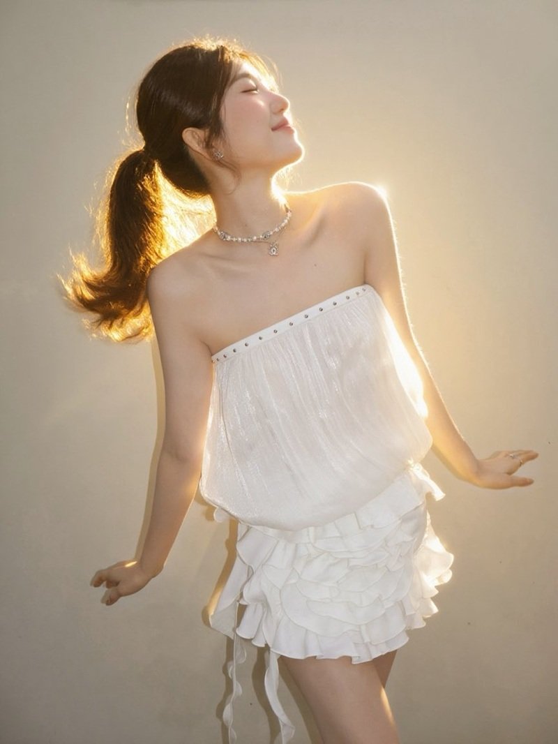 thuý ngân sexy​ 10