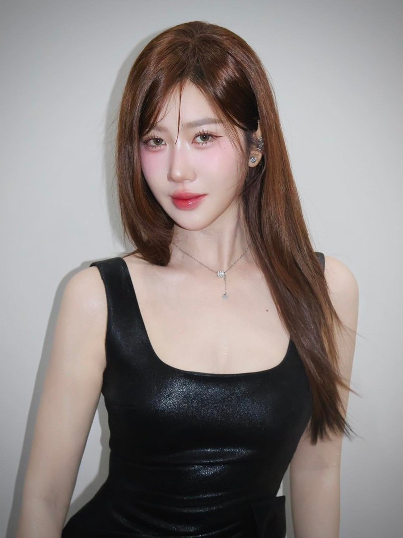 thuý ngân sexy​ 11