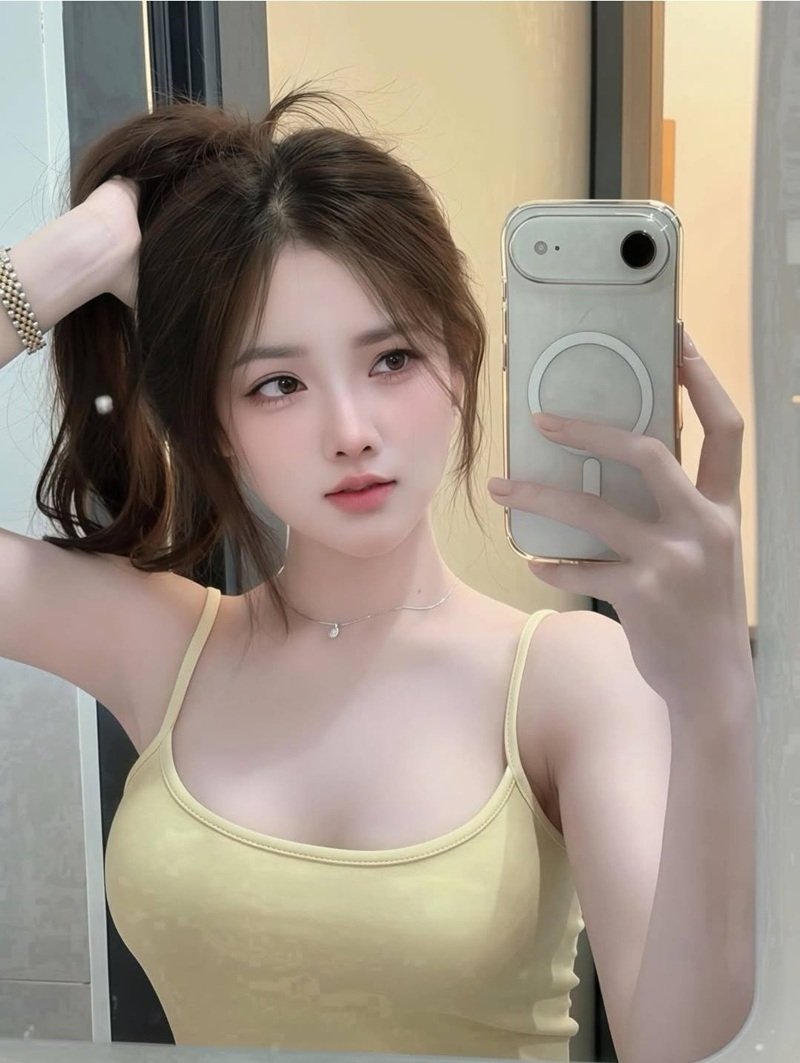 ảnh gái xinh hở hang 26