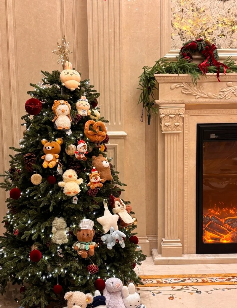 Mẫu trang trí cây thông noel ấn tượng nhất