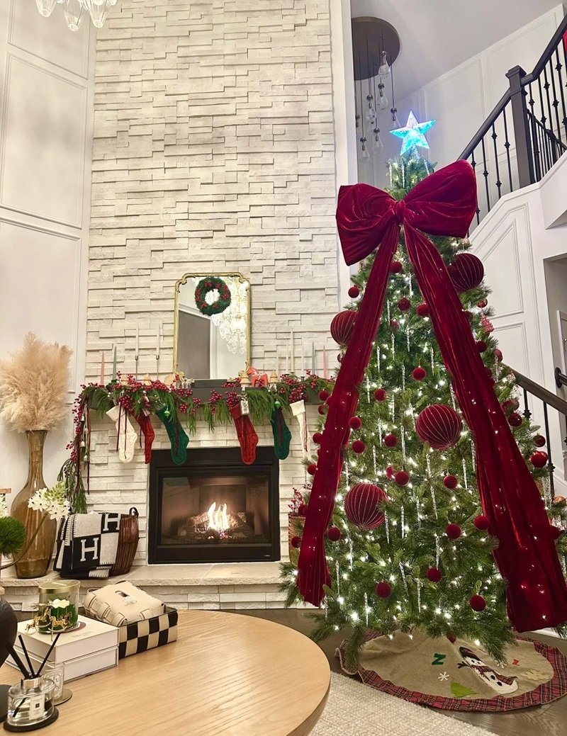Trang trí cây thông noel đẹp cho gia đình